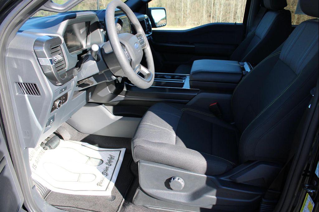 new 2025 Ford F-150 car, priced at $55,595