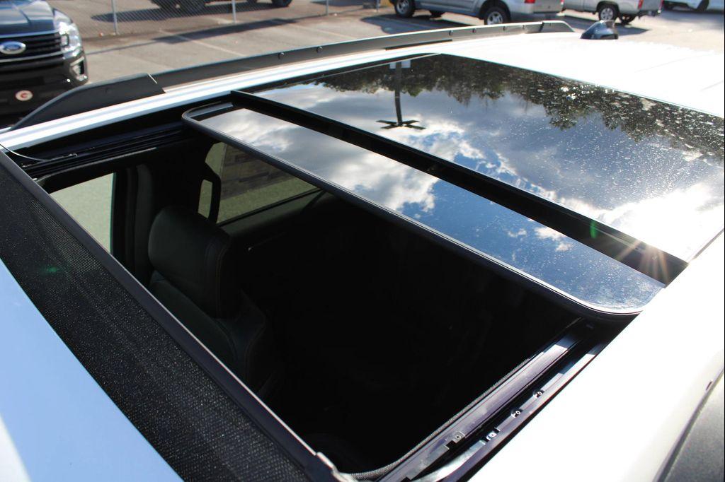 new 2025 Ford Expedition car, priced at $84,435