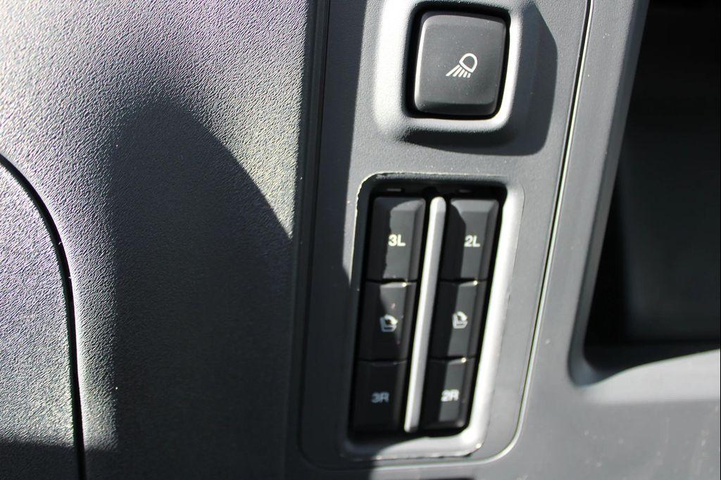 new 2025 Ford Expedition car, priced at $84,435