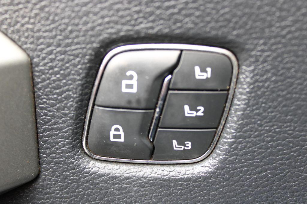 used 2022 Ford F-250 car, priced at $64,988