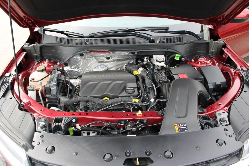 used 2025 Chevrolet Trax car, priced at $20,999