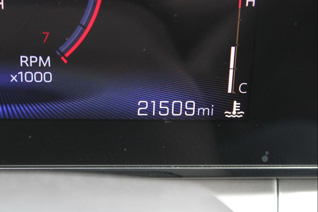 used 2025 Chevrolet Trax car, priced at $20,999