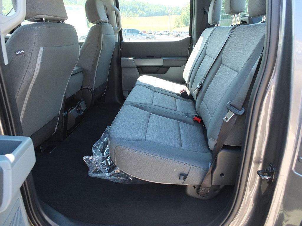 new 2025 Ford F-250 car, priced at $68,295