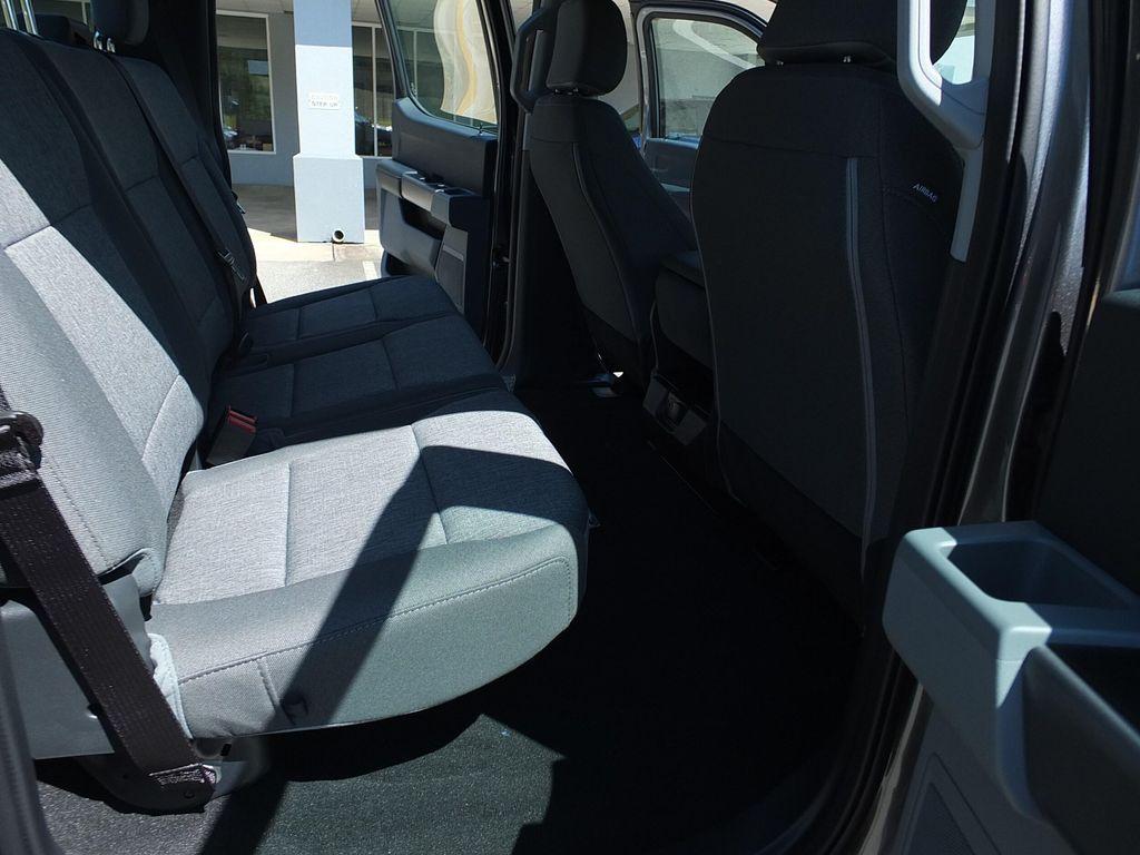 new 2025 Ford F-250 car, priced at $68,295