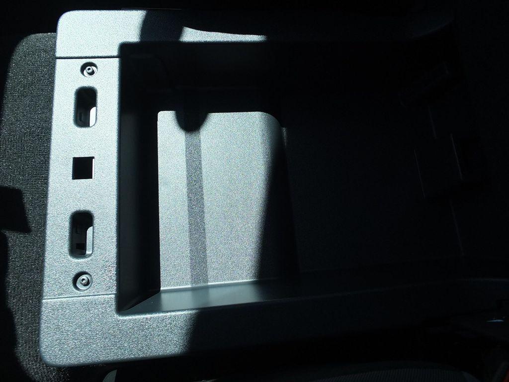 new 2025 Ford F-250 car, priced at $68,295