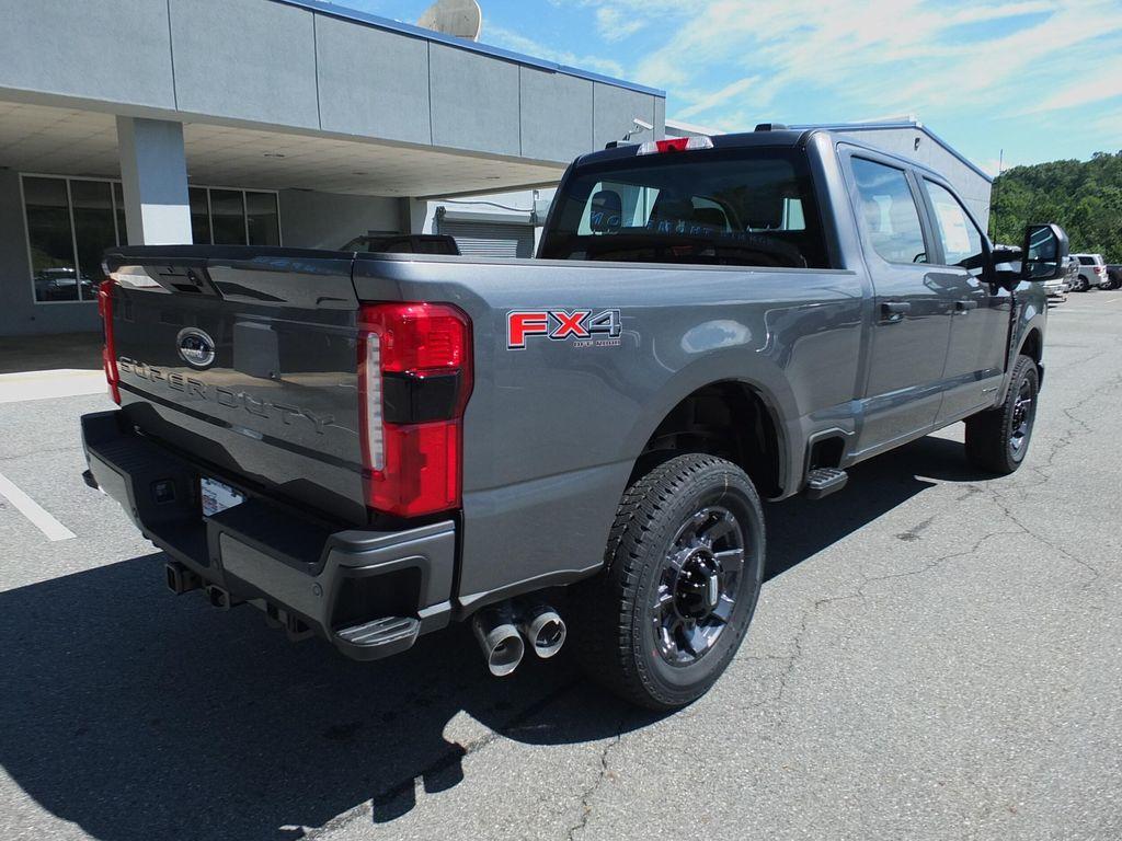 new 2025 Ford F-250 car, priced at $68,295
