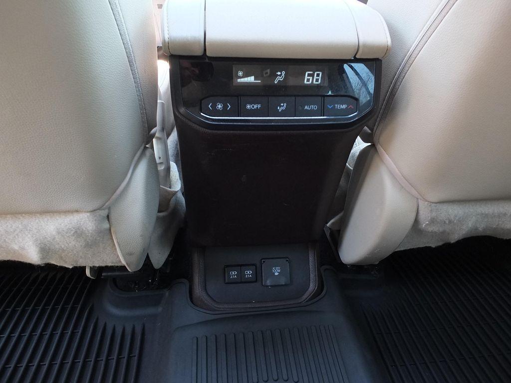 used 2020 Toyota Highlander car, priced at $27,845