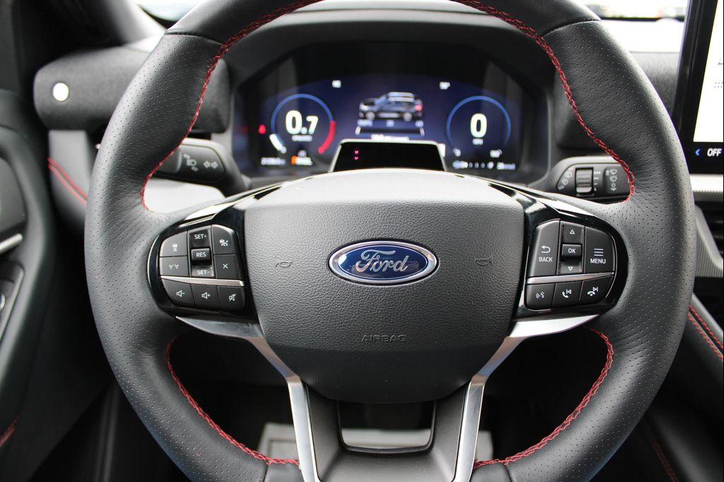 used 2025 Ford Explorer car, priced at $40,947