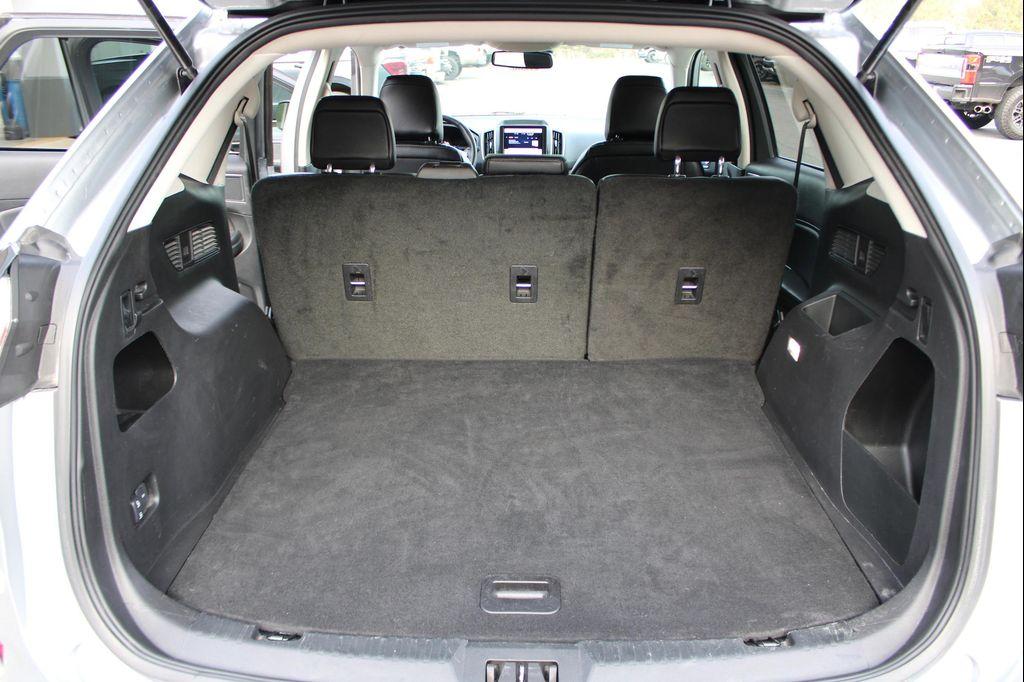 used 2024 Ford Edge car, priced at $20,996