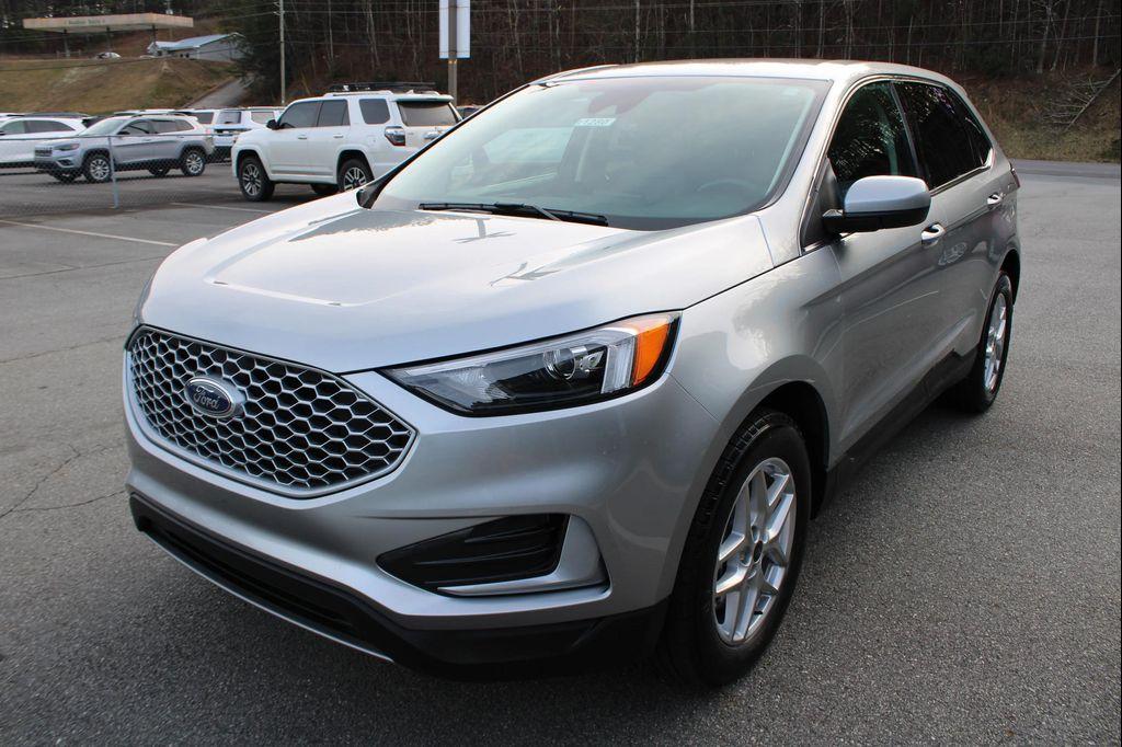 used 2024 Ford Edge car, priced at $20,996
