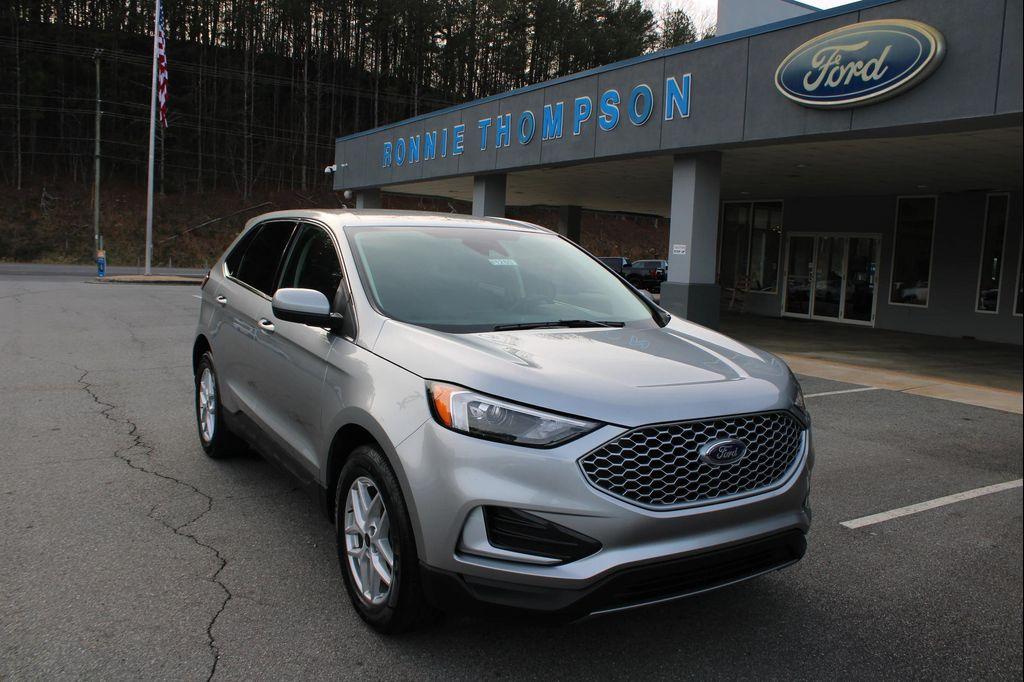 used 2024 Ford Edge car, priced at $20,996