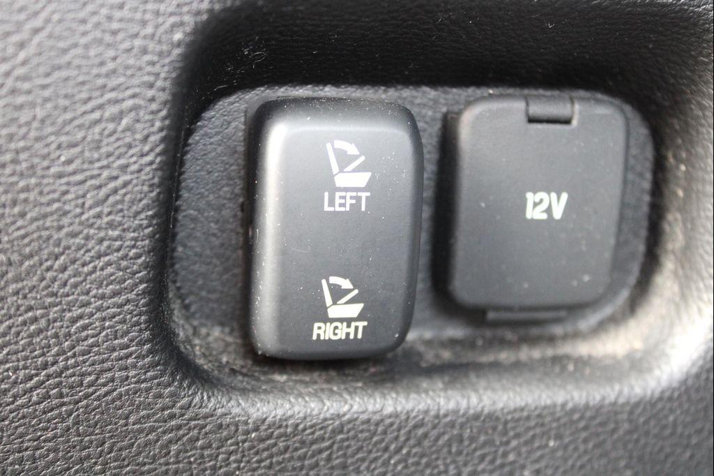 used 2024 Ford Edge car, priced at $20,996