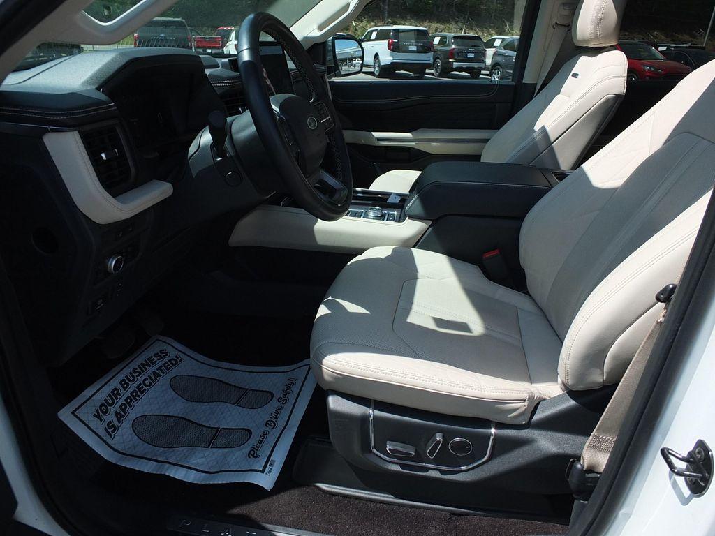 used 2023 Ford Expedition car, priced at $57,385