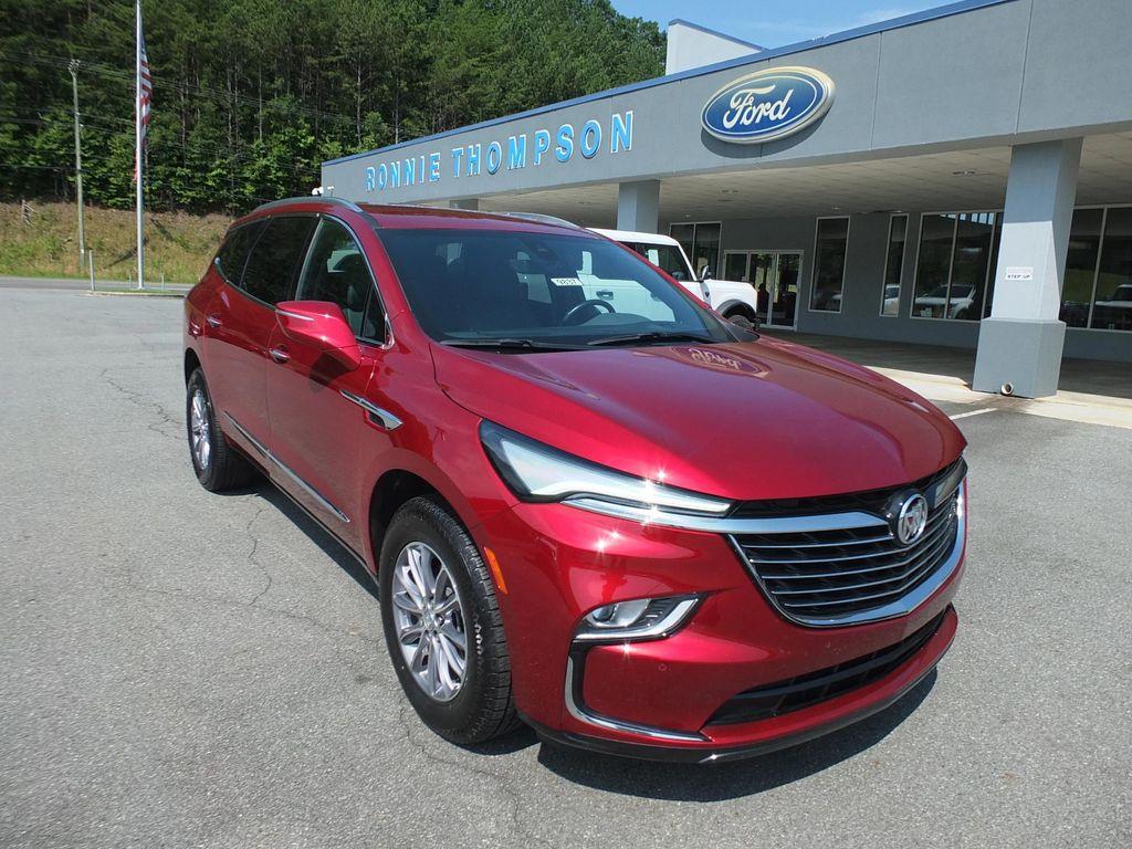 used 2024 Buick Enclave car, priced at $28,997