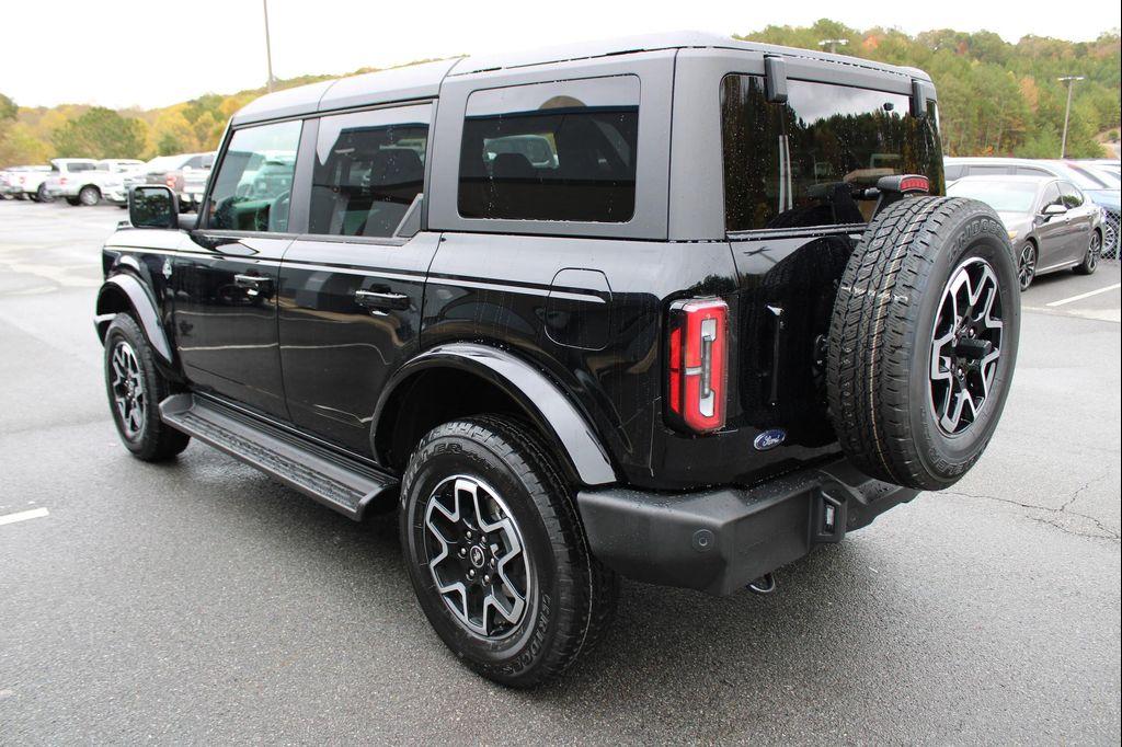 new 2025 Ford Bronco car, priced at $50,625