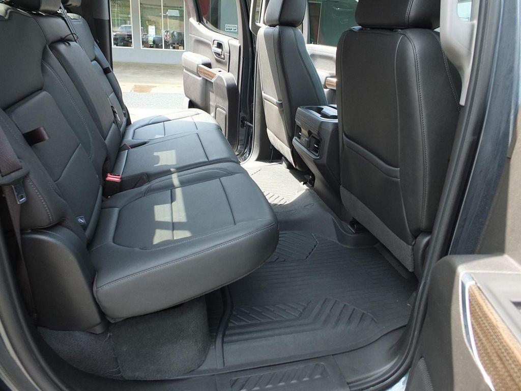 used 2021 Chevrolet Silverado 1500 car, priced at $40,987