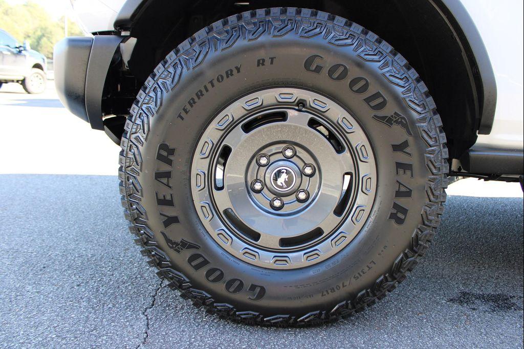 new 2025 Ford Bronco car, priced at $60,590