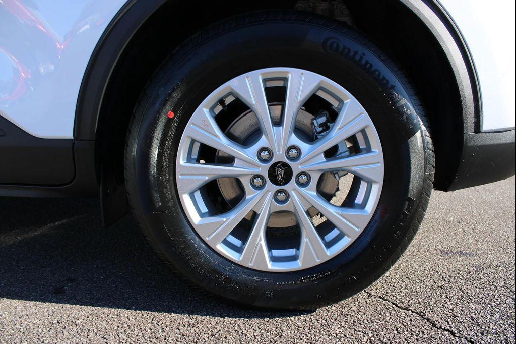 new 2026 Ford Escape car, priced at $32,280