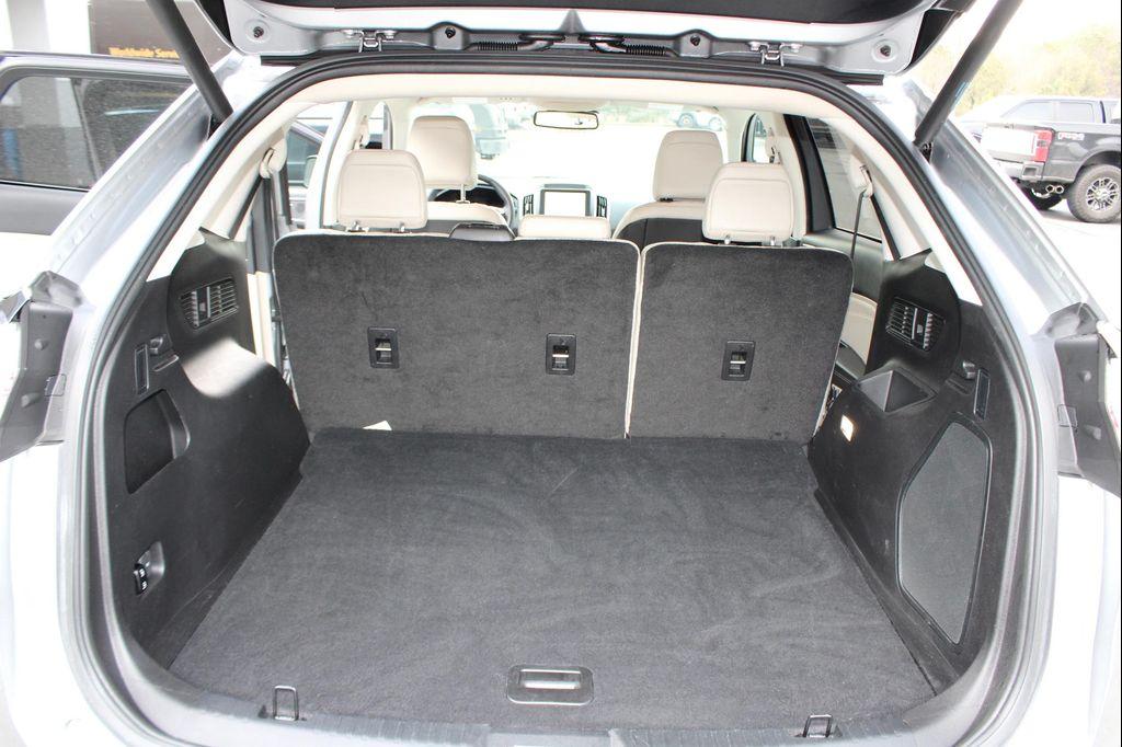 used 2024 Ford Edge car, priced at $26,777