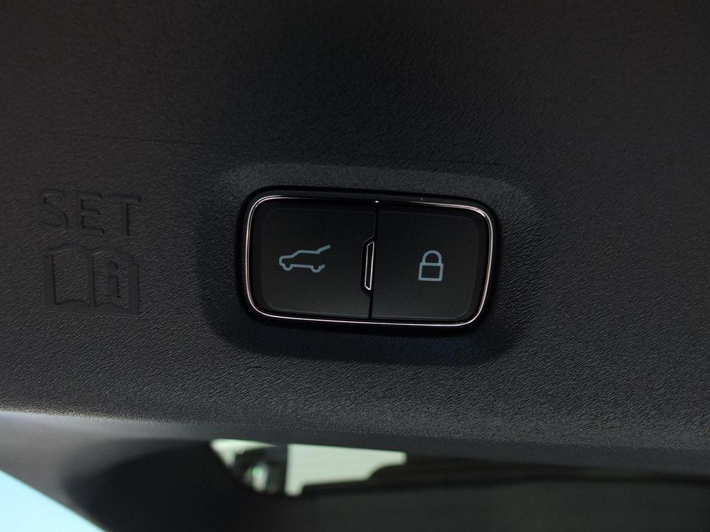 new 2025 Ford Expedition Max car, priced at $84,955