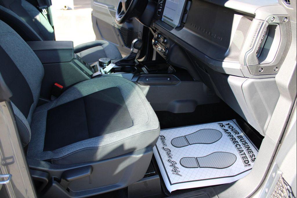 used 2025 Ford Bronco car, priced at $38,929
