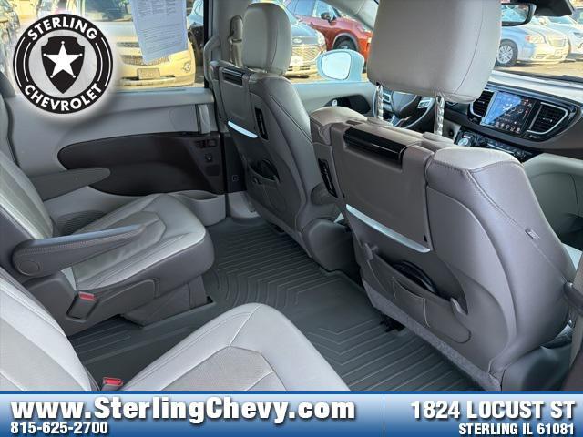 used 2019 Chrysler Pacifica car, priced at $13,998