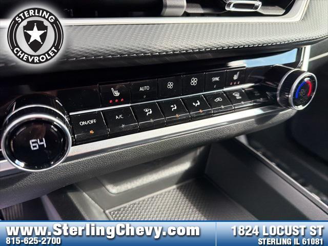 new 2026 Chevrolet Equinox car, priced at $31,490