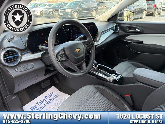 used 2025 Chevrolet Trax car, priced at $21,817