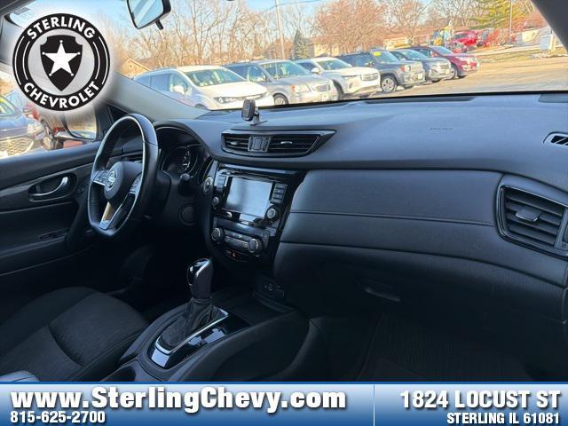 used 2019 Nissan Rogue car, priced at $14,996