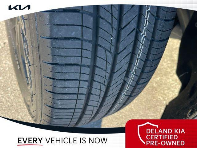 used 2022 Kia Carnival car, priced at $33,242