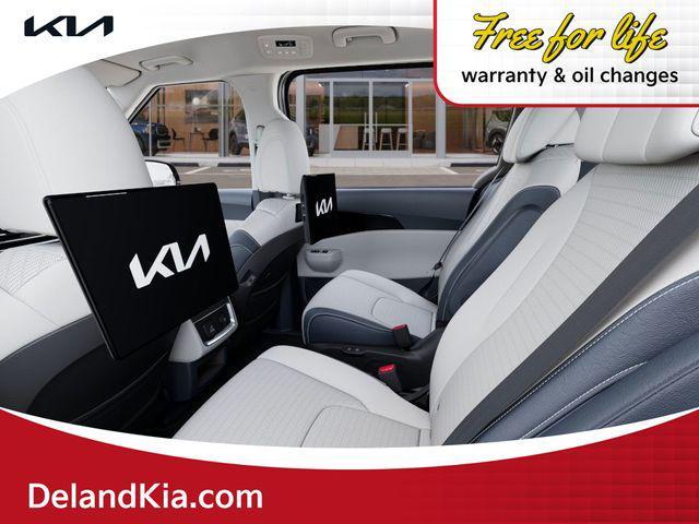 new 2026 Kia Carnival Hybrid car, priced at $55,750