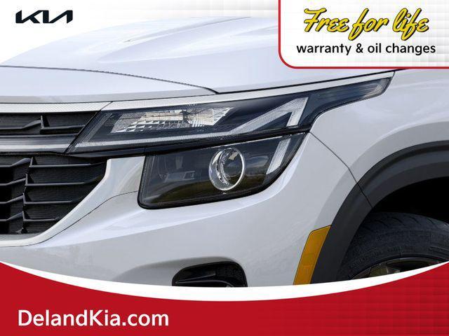 new 2026 Kia Seltos car, priced at $28,085