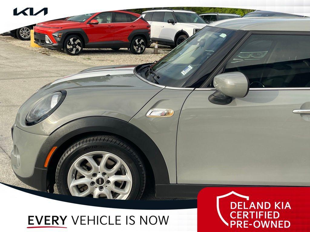 used 2020 MINI Hardtop car, priced at $18,344