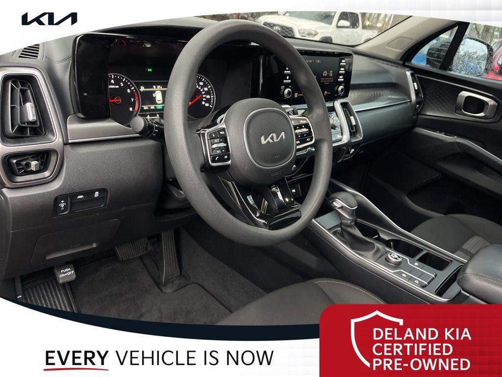 used 2023 Kia Sorento car, priced at $22,377