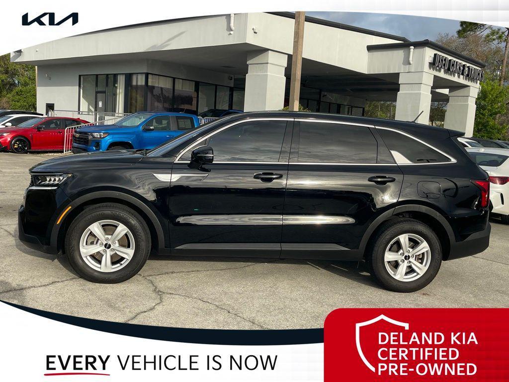 used 2023 Kia Sorento car, priced at $22,377
