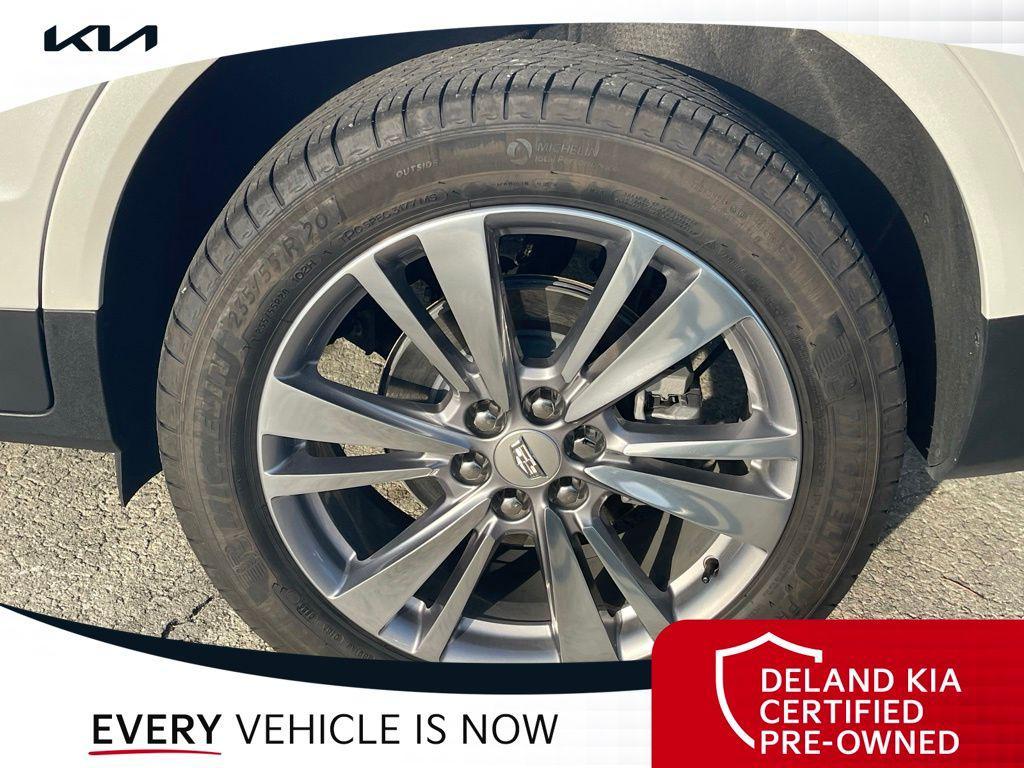 used 2023 Cadillac XT5 car, priced at $36,711