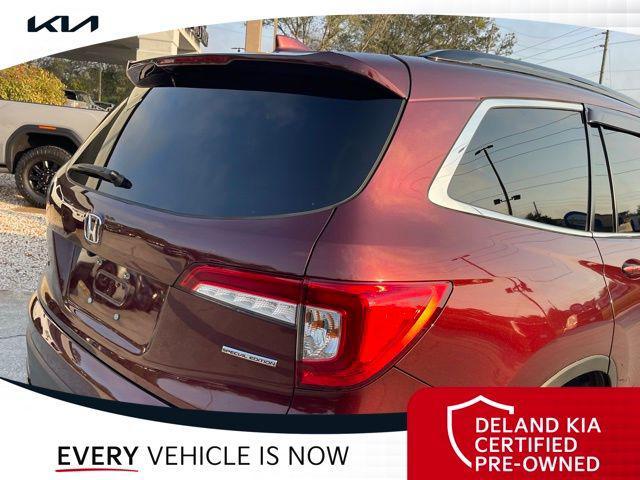 used 2022 Honda Pilot car, priced at $27,399