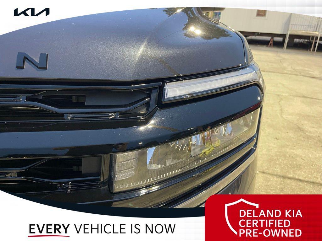 used 2024 Ford Expedition car, priced at $58,300