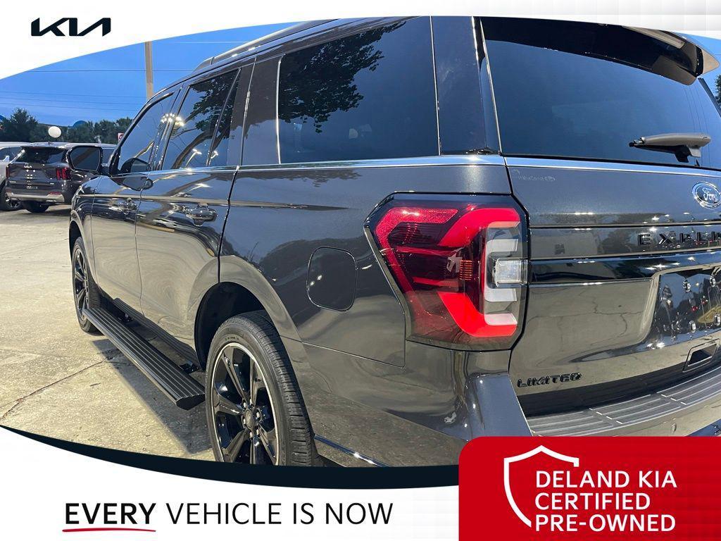 used 2024 Ford Expedition car, priced at $58,300