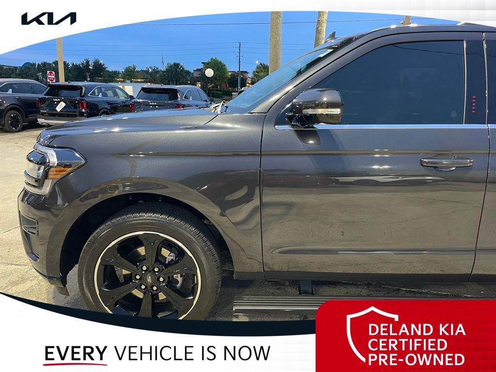 used 2024 Ford Expedition car, priced at $58,300