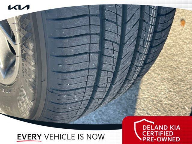 used 2019 Hyundai Santa Fe car, priced at $15,762