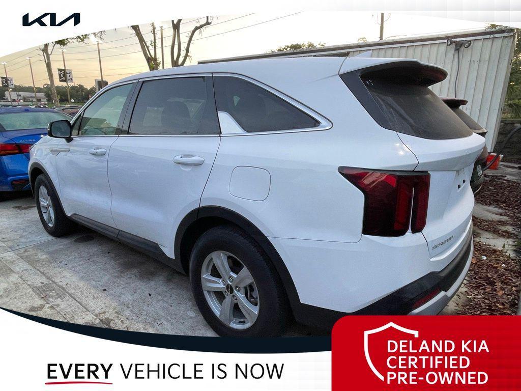 used 2024 Kia Sorento car, priced at $25,804