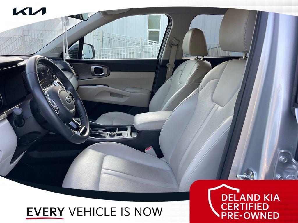 used 2021 Kia Sorento car, priced at $23,428