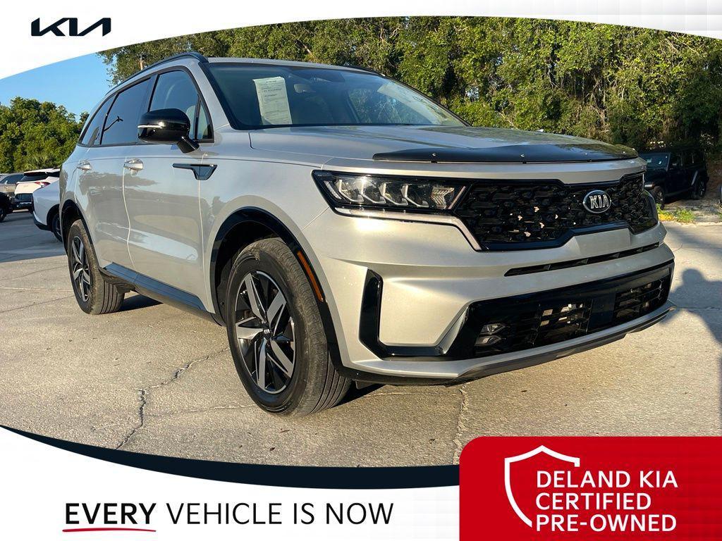 used 2021 Kia Sorento car, priced at $23,428