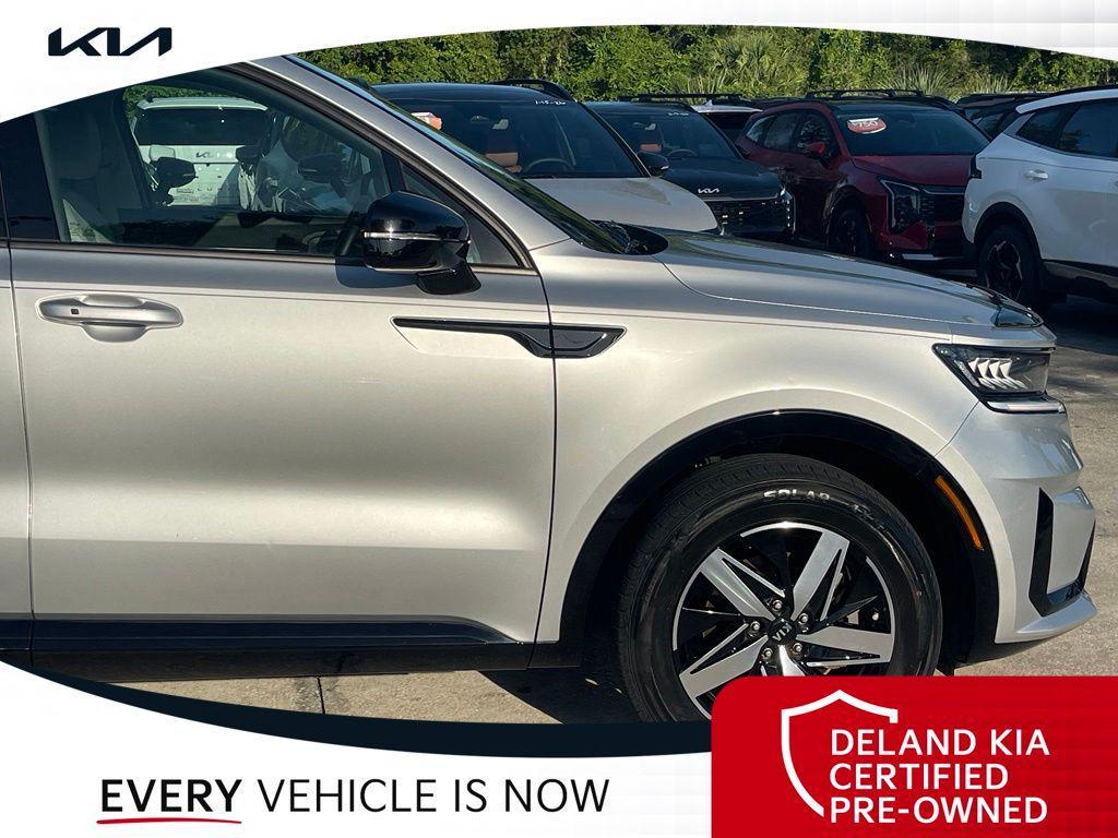 used 2021 Kia Sorento car, priced at $22,778