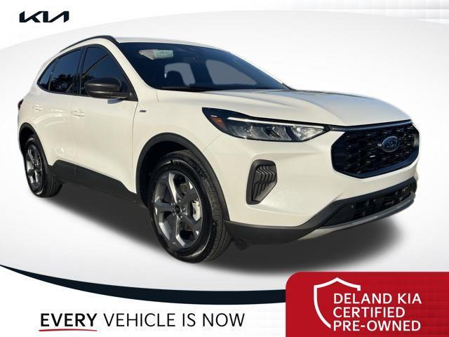 used 2025 Ford Escape car, priced at $27,980