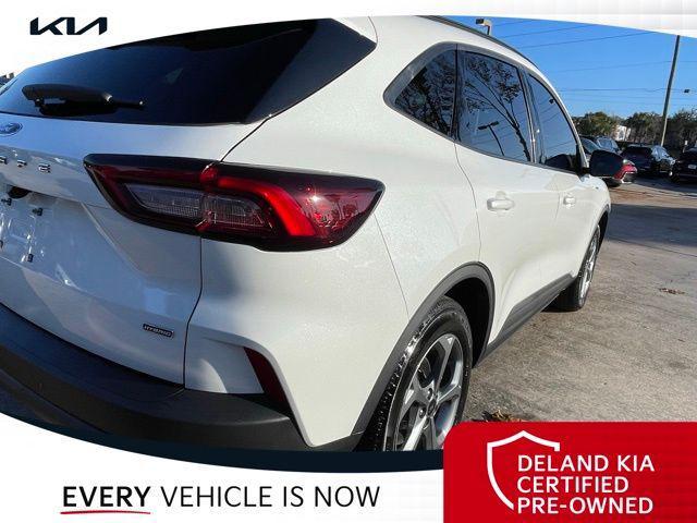 used 2025 Ford Escape car, priced at $27,980