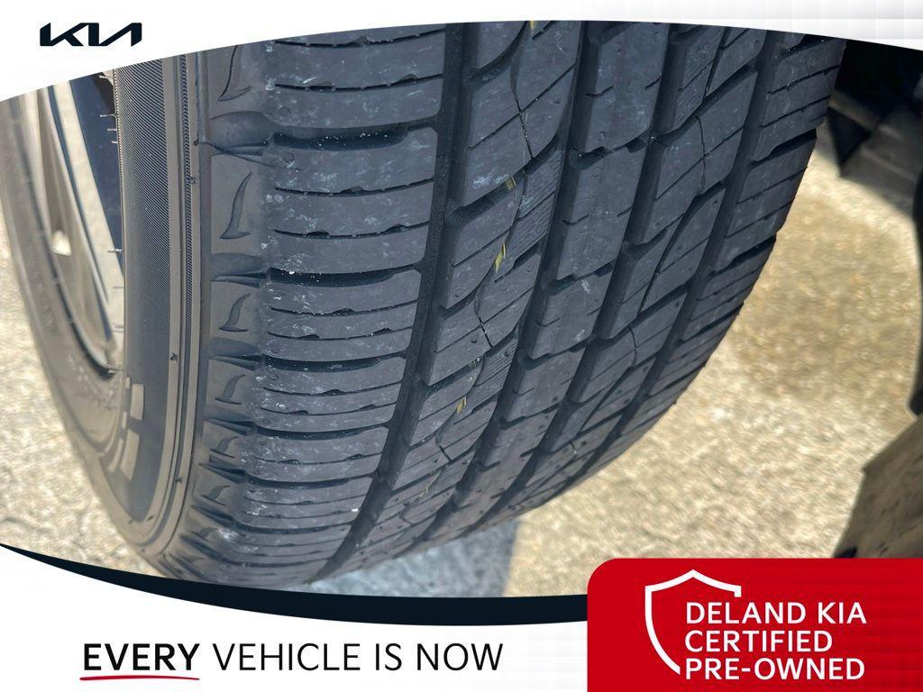 used 2022 Kia Sorento car, priced at $24,631
