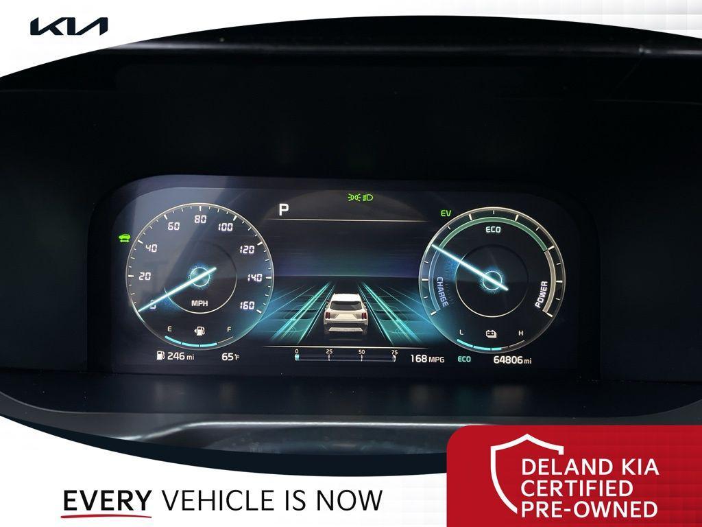 used 2022 Kia Sorento Plug-In Hybrid car, priced at $29,800