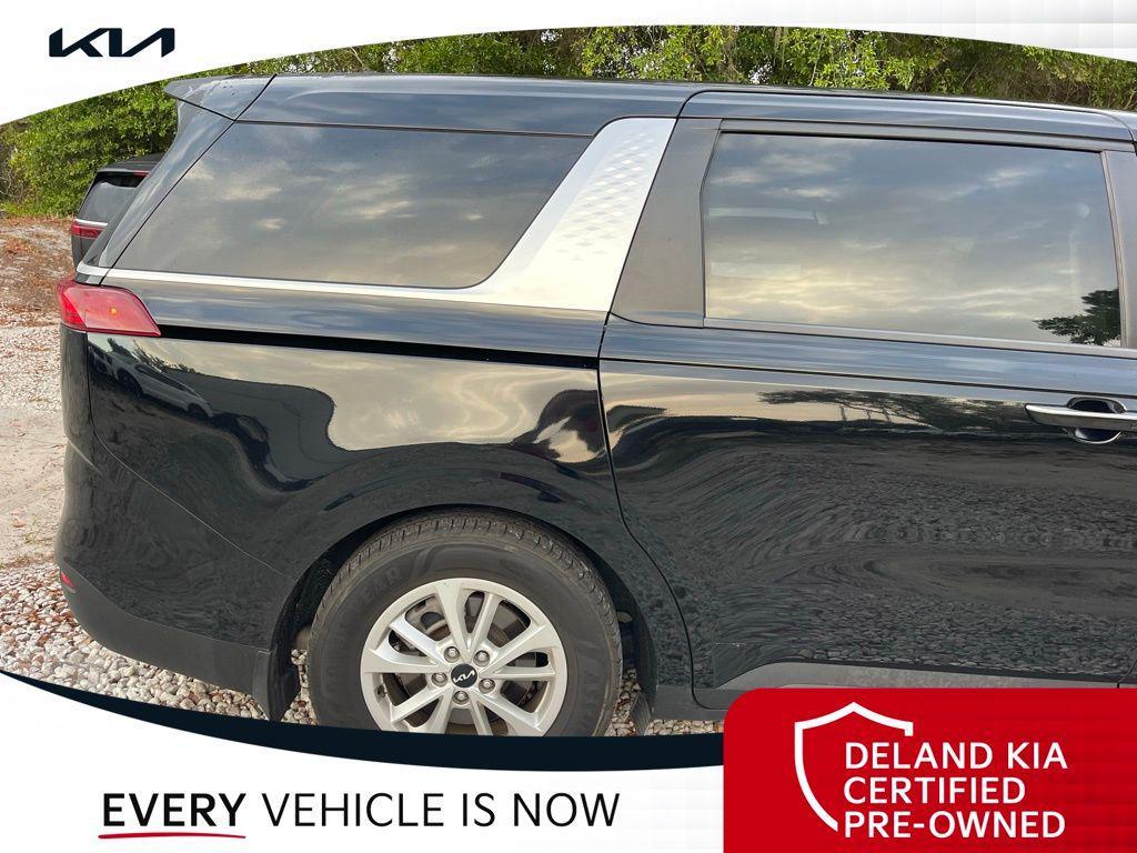 used 2024 Kia Carnival car, priced at $28,170